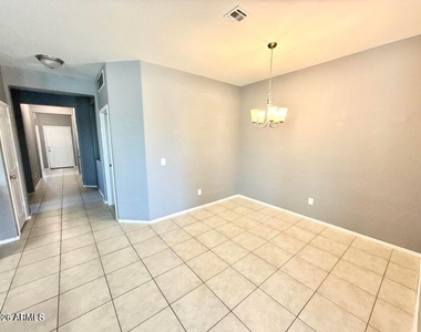 30927 W Indianola Avenue - Photo Thumbnail 14