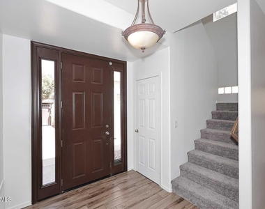 6006 N 5th Place - Photo Thumbnail 4