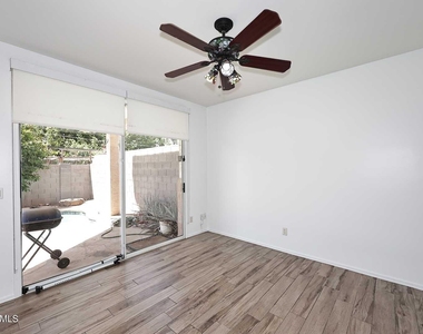 6006 N 5th Place - Photo Thumbnail 14