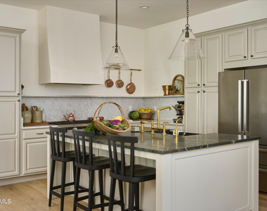 18388 N 93rd Place - Photo Thumbnail 12