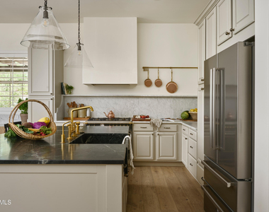 18388 N 93rd Place - Photo Thumbnail 15