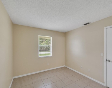 205 Sw Voltair Terrace - Photo Thumbnail 16
