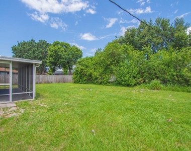 205 Sw Voltair Terrace - Photo Thumbnail 20
