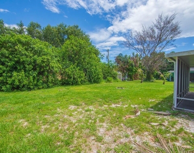 205 Sw Voltair Terrace - Photo Thumbnail 26