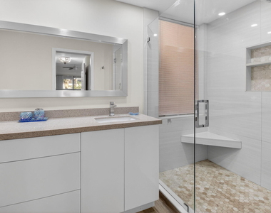 7484 La Paz Boulevard - Photo Thumbnail 26