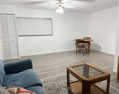 4135 Nw 88th Avenue - Photo Thumbnail 4