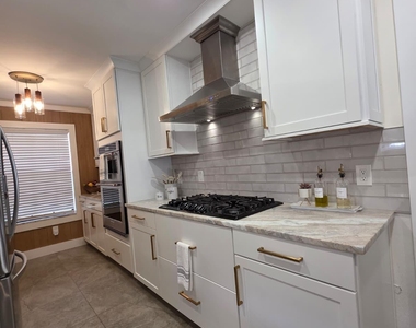 3003 Pigeon Hawk Court - Photo Thumbnail 16