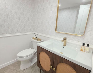 3003 Pigeon Hawk Court - Photo Thumbnail 8