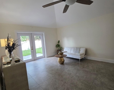 3003 Pigeon Hawk Court - Photo Thumbnail 5