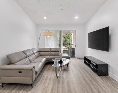 8020 N Nob Hill Road - Photo Thumbnail 1