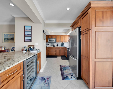 5400 N Ocean Boulevard - Photo Thumbnail 14
