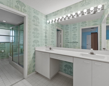 3971 Schooner Pointe Drive - Photo Thumbnail 15