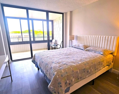 1357 Ne Ocean Boulevard - Photo Thumbnail 7