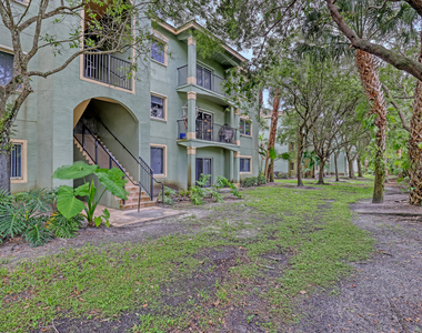 340 Crestwood Circle - Photo Thumbnail 24
