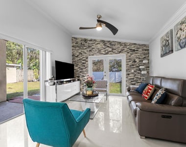 181 Sw 203rd Avenue - Photo Thumbnail 6