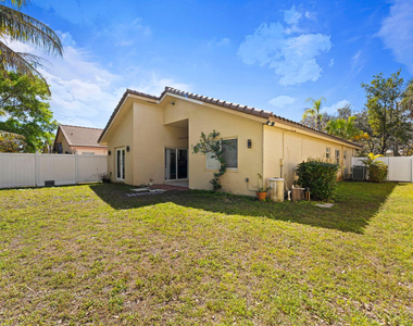 181 Sw 203rd Avenue - Photo Thumbnail 18