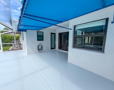 13590 Callington Drive - Photo Thumbnail 5