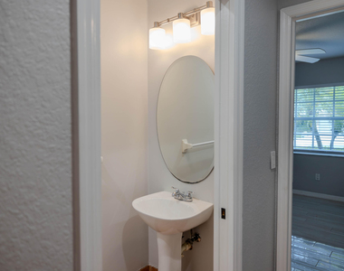 13590 Callington Drive - Photo Thumbnail 21