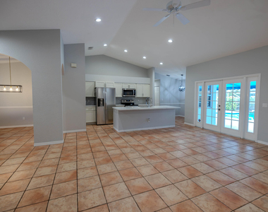 13590 Callington Drive - Photo Thumbnail 9