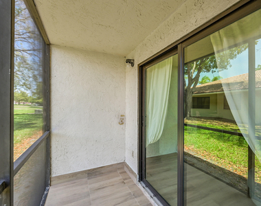 9503 Boca Cove Circle - Photo Thumbnail 22