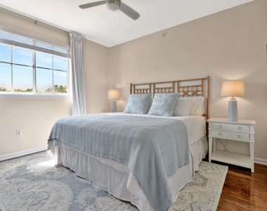 2036 Alta Meadows Lane - Photo Thumbnail 28