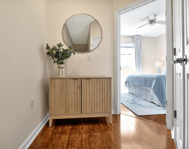 2036 Alta Meadows Lane - Photo Thumbnail 26