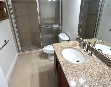 610 Clematis Street - Photo Thumbnail 15