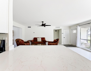 3234 Daytona Drive - Photo Thumbnail 33