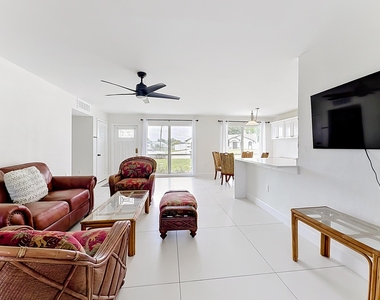 3234 Daytona Drive - Photo Thumbnail 30