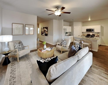 12405 Armstrong Drive - Photo Thumbnail 3