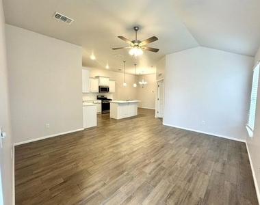 9612 Sw 23rd Street - Photo Thumbnail 5