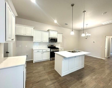 9612 Sw 23rd Street - Photo Thumbnail 7