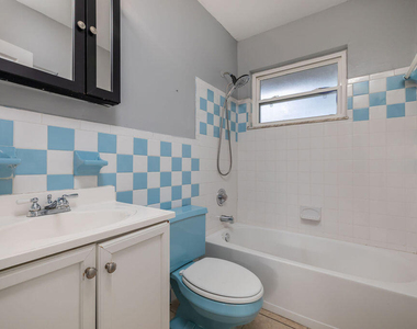 917 Se Nassau Avenue - Photo Thumbnail 8