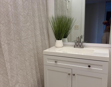 3720 Inverrary Drive - Photo Thumbnail 18