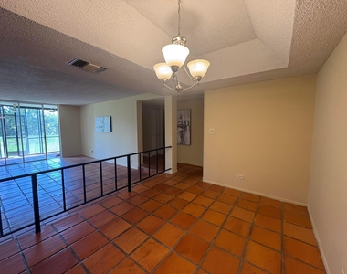 3720 Inverrary Drive - Photo Thumbnail 14