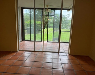 3720 Inverrary Drive - Photo Thumbnail 15