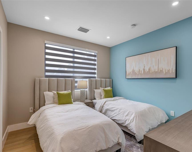 811 Sw 10th Terrace - Photo Thumbnail 30
