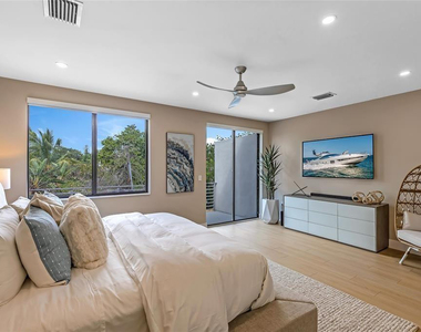 811 Sw 10th Terrace - Photo Thumbnail 23