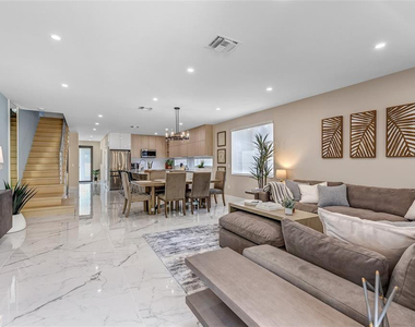 811 Sw 10th Terrace - Photo Thumbnail 15