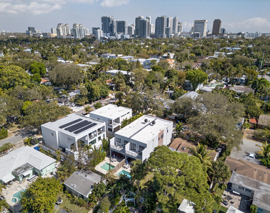 811 Sw 10th Terrace - Photo Thumbnail 38