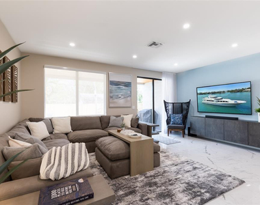 811 Sw 10th Terrace - Photo Thumbnail 14