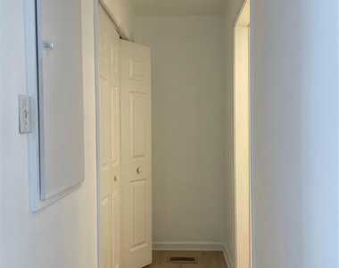 100 Gibson Park Drive - Photo Thumbnail 7