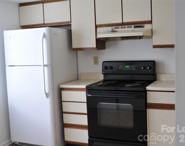 9626-c Vinca Circle - Photo Thumbnail 5