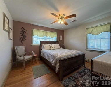 329 Malcolm Road - Photo Thumbnail 7