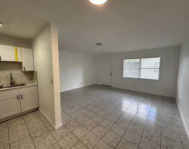 1795 Nw 55th Avenue - Photo Thumbnail 9