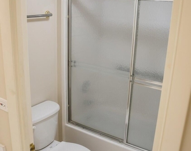 2301 Collins Avenue - Photo Thumbnail 5