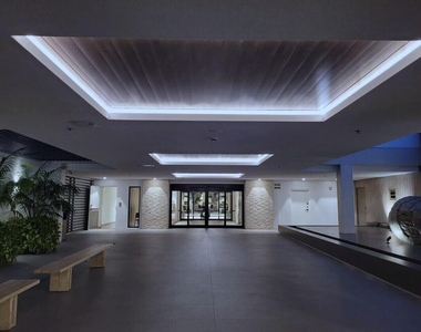 2301 Collins Avenue - Photo Thumbnail 8