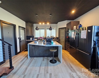 1002 Crawford Road - Photo Thumbnail 7