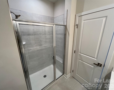 4730 Chastain Avenue - Photo Thumbnail 18