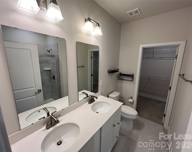 4730 Chastain Avenue - Photo Thumbnail 17